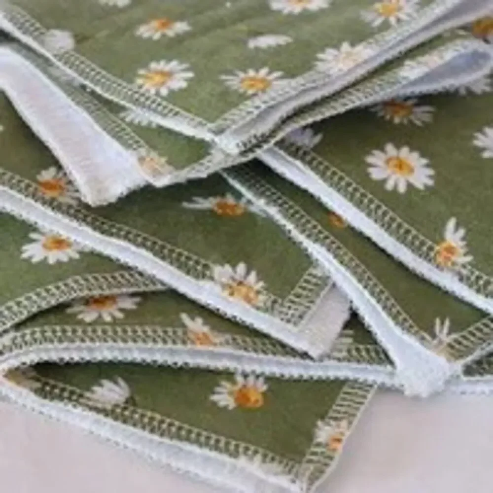 set 4 flannel gauze Daisy cloth napkin wash baby paperless towel reusable flower